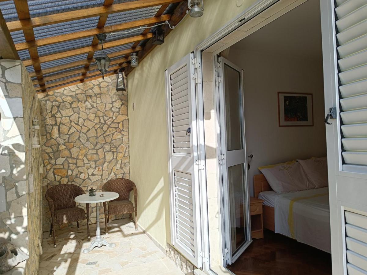 Rooms Rita Cres Extérieur photo
